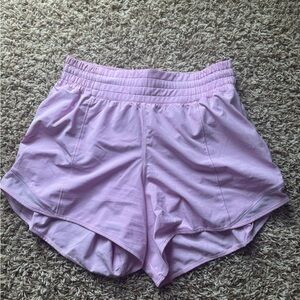 lululemon size 6, 4inch vita pink hotty hot shorts